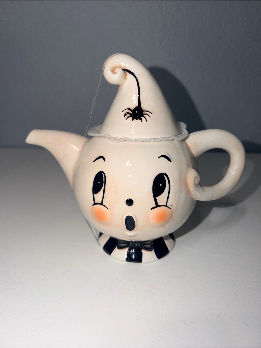 Johanna Parker Gus Ghost Teapot New 2026